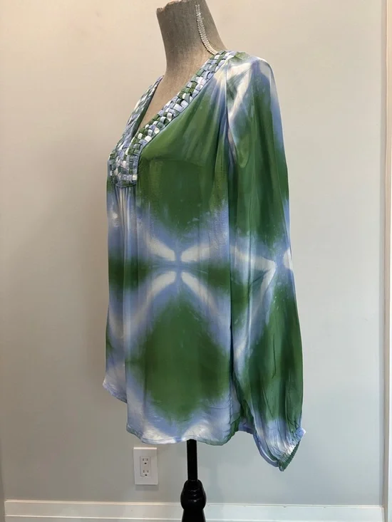 La Petite Francaise Barbara Tie Dye Tunic Braided V Neck Green Size Large - Picture 10 of 14